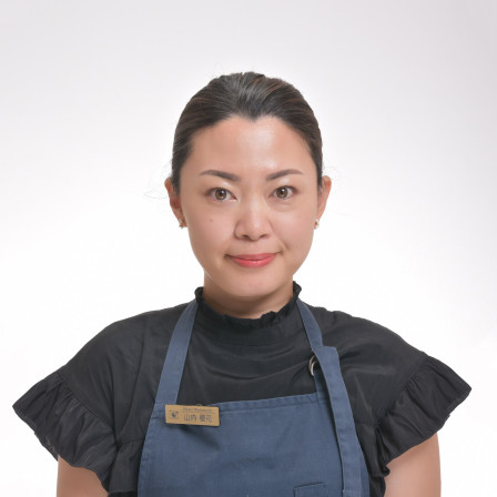 【ヘアメイク・アシスタント】山内　優花