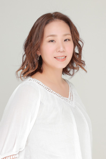 【カメラマン・メイク】西尾　菜美